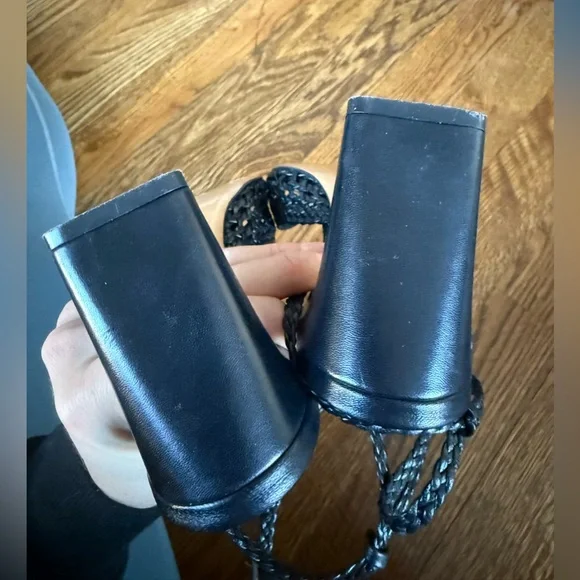 Rouje Black Woven Sandals - Picture 5 of 5